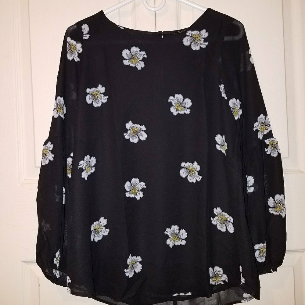 Black floral print blouse